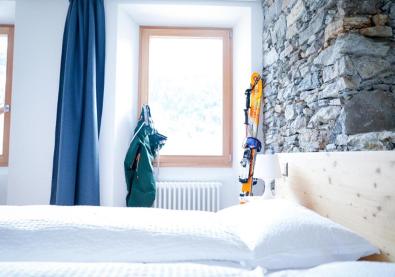 Bed&Bike Tremola San Gottardo Hotel Airolo Buitenkant foto