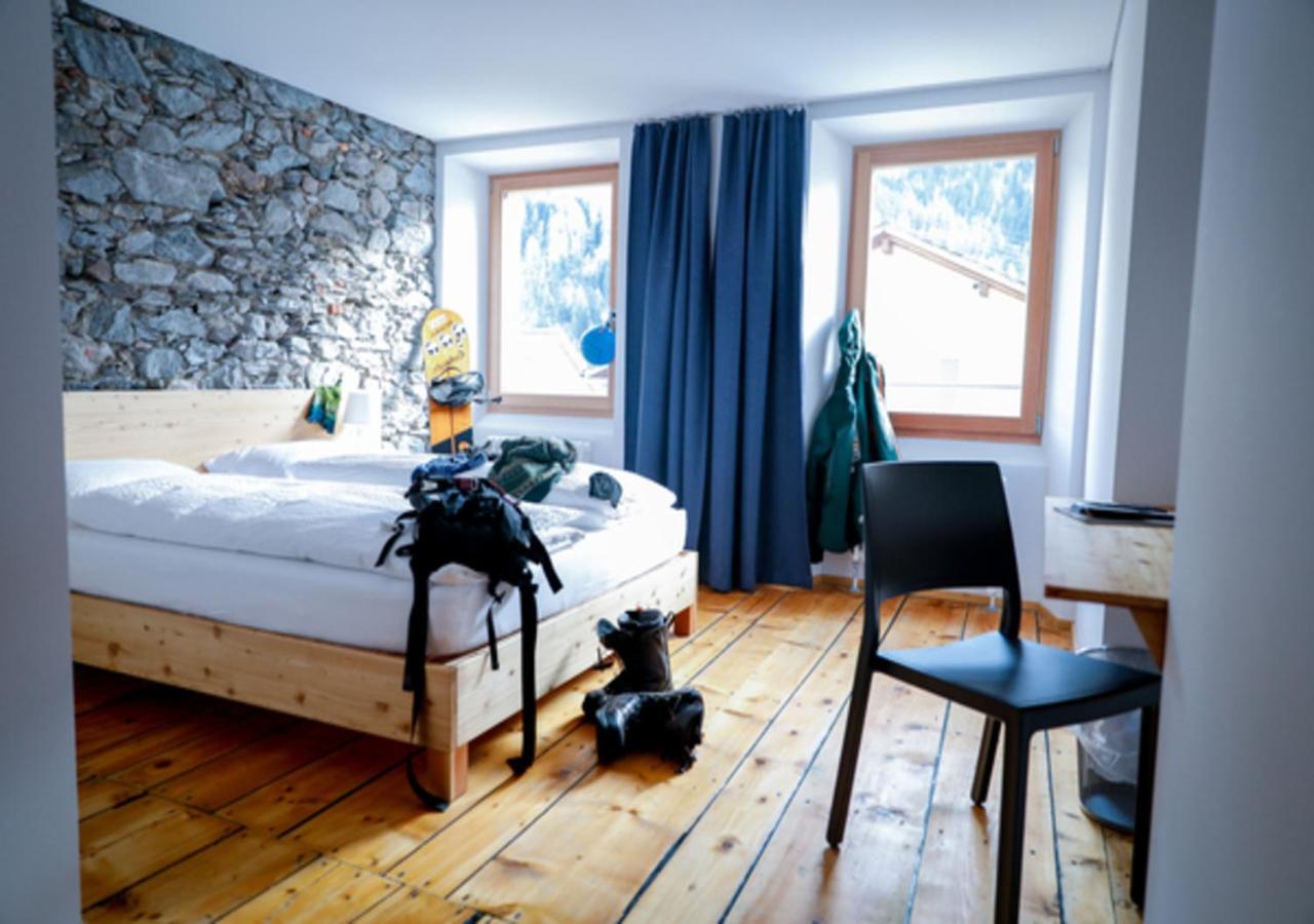 Bed&Bike Tremola San Gottardo Hotel Airolo Buitenkant foto