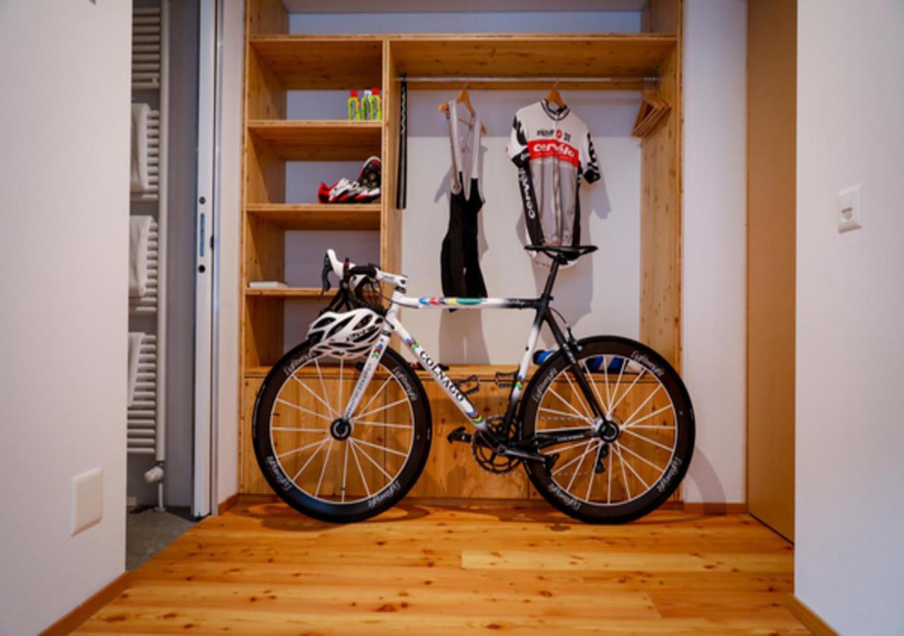 Bed&Bike Tremola San Gottardo Hotel Airolo Buitenkant foto